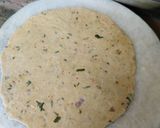 A picture of step 2 of Radish and Onion Paratha.