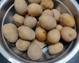 रेस्टॉरंट स्टाईल दम आलू (dum aloo receipe in marathi) रेसिपी स्टेप 1 फोटो 