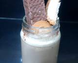 Cocoa milkshake recipe step 4 photo