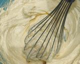 Foto langkah ke 3 dari resep Fancy cookies with royal icing.