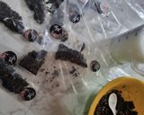 Foto langkah ke 3 dari resep Es Lilin Oreo Susu [ Favorit Bocil ] Tanpa Gula.