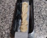 Foto del paso 2 de la receta: Torrija de brioche casero bañada en crema inglesa