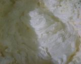 Foto langkah ke 2 dari resep Butter Cream (lembut, anti ngendal, anti eneg).