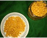 A picture of step 7 of Namkeen Boondi.