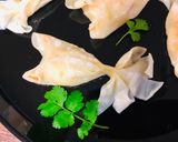 A picture of step 6 of Goldfish Gyoza Dumplings.