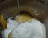 A picture of step 2 of Mango shake.