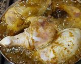 Foto del paso 8 de la receta: Pollo frito con tallarín y papa a la huancaína
