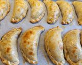 Foto del paso 3 de la receta Empanadas de salchichas parrilleras y chorizos criollos