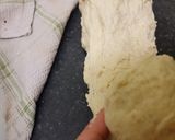 A picture of step 7 of Chapati type 2.