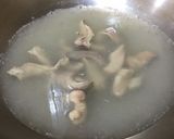 รูปขั้นตอนการทำที่ 1 ของ ต้มจืดเยื่อไผ่กระเพาะหมู
