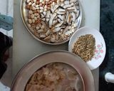 A picture of step 1 of Hyderabadi mahi khaliya.