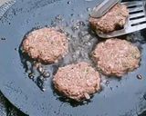 A picture of step 5 of Special spicy chapali kabab.