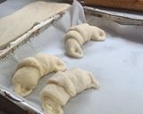 Foto del paso 4 de la receta: Media lunas de manteca