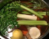 Foto del paso 3 de la receta Caldo para cuando estamos malitos