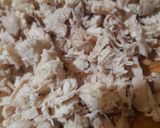 Foto del paso 2 de la receta: Empanaditas de choclo con pollo, salsa blanca y queso