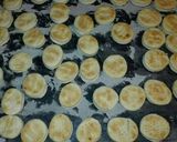 Foto del paso 5 de la receta: Bizcochitos de grasa y con queso