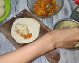Foto langkah ke 5 dari resep Pizza goreng.
