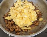 Foto langkah ke 3 dari resep Oseng Tempe Telur.