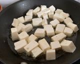 A picture of step 1 of Mapo tofu.
