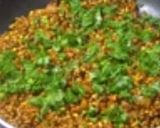 अंकुरित मोठ की सब्जी (Ankurit moth ki sabzi recipe in hindi) रेसिपी चरण 2 फोटो