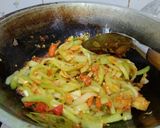Foto langkah ke 3 dari resep Sambal Goreng Labu Siam & Krecek.