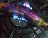 Foto langkah ke 5 dari resep Terong Bakar.