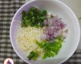 A picture of step 7 of Kurkure Paneer Momos.