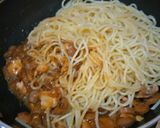Foto langkah ke 8 dari resep Spaghetti Bolognese Ayam.