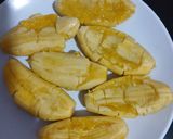Foto langkah ke 2 dari resep Pisang Goreng Royale Keju.