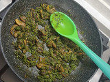 املت قارچ و جعفری