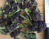 A picture of step 1 of Broccoli, chilli and garlic pasta.