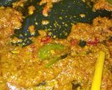 Foto langkah ke 3 dari resep Ayam Serundeng Kelapa Pedas Manis.