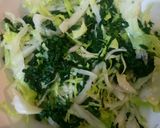 Foto del paso 3 de la receta: Ensalada de espinacas muy fácil de hacer