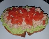 A picture of step 2 of Avocado, Tuna, and Tomato Toast.