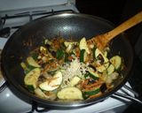 Zöldséges csirkemell kesudióval recept fázis 7 fotója
