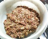 Foto del paso 2 de la receta: Hamburguesas de carne jugosas