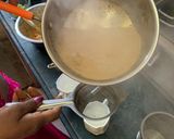 รูปขั้นตอนการทำที่ 2 ของ Masala Chai สูตรชาวอินเดีย