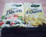 Foto del paso 4 de la receta: Milanesas de surubí gratinada con salsa blanca papas y ensalada