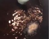 A picture of step 5 of Dahi baray (Mash ki dal ke).