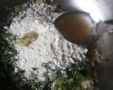 A picture of step 2 of Green peas and brown rice croquettes.