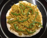மேகி சீஸ் பீட்ஸா ரெசிபி ஸ்டேப் 4 புகைப்படம்