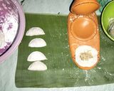 Foto langkah ke 7 dari resep Cireng isi ayam suwir.