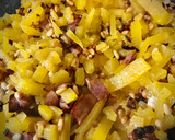 Foto del paso 5 de la receta: Tallarines cortos de calabaza con piñones y bacon