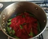 A picture of step 4 of Egyptian/Lebanese Okra (Bamia) Vegan/Vegetarian.