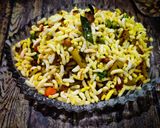 A picture of step 5 of Mixed vegetables with puffed rice.