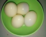 A picture of step 2 of Potato, Tuna, Mozzarella, and Egg Salad.