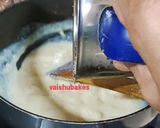 A picture of step 2 of Makhana Rose Halwa.