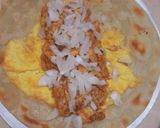 A picture of step 12 of Grill chicken Omelette Frankie.