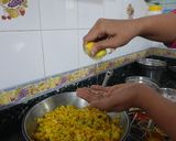 A picture of step 4 of Vegetable poha.