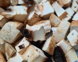 Foto del paso 5 de la receta: Hongos salteados con ajo